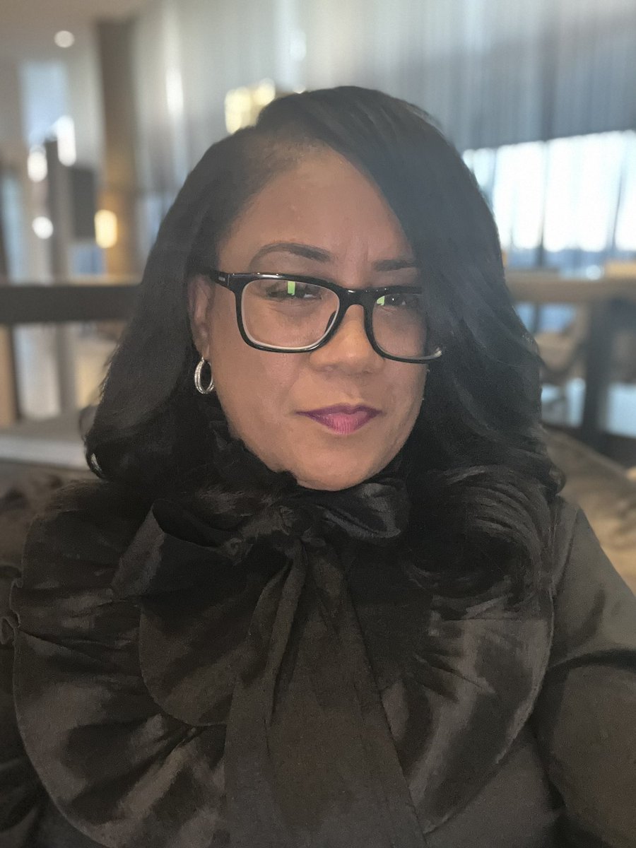 DrShagranda's tweet photo. Committed to being an example of elegance, grit, determination, and professionalism for our next generation of leaders. Classy never goes out of style! https://t.co/P2rfwnlRUm