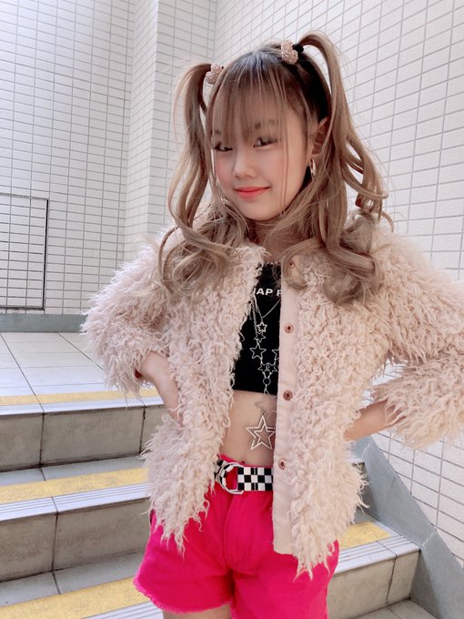 Twitterのコスプレ画像11