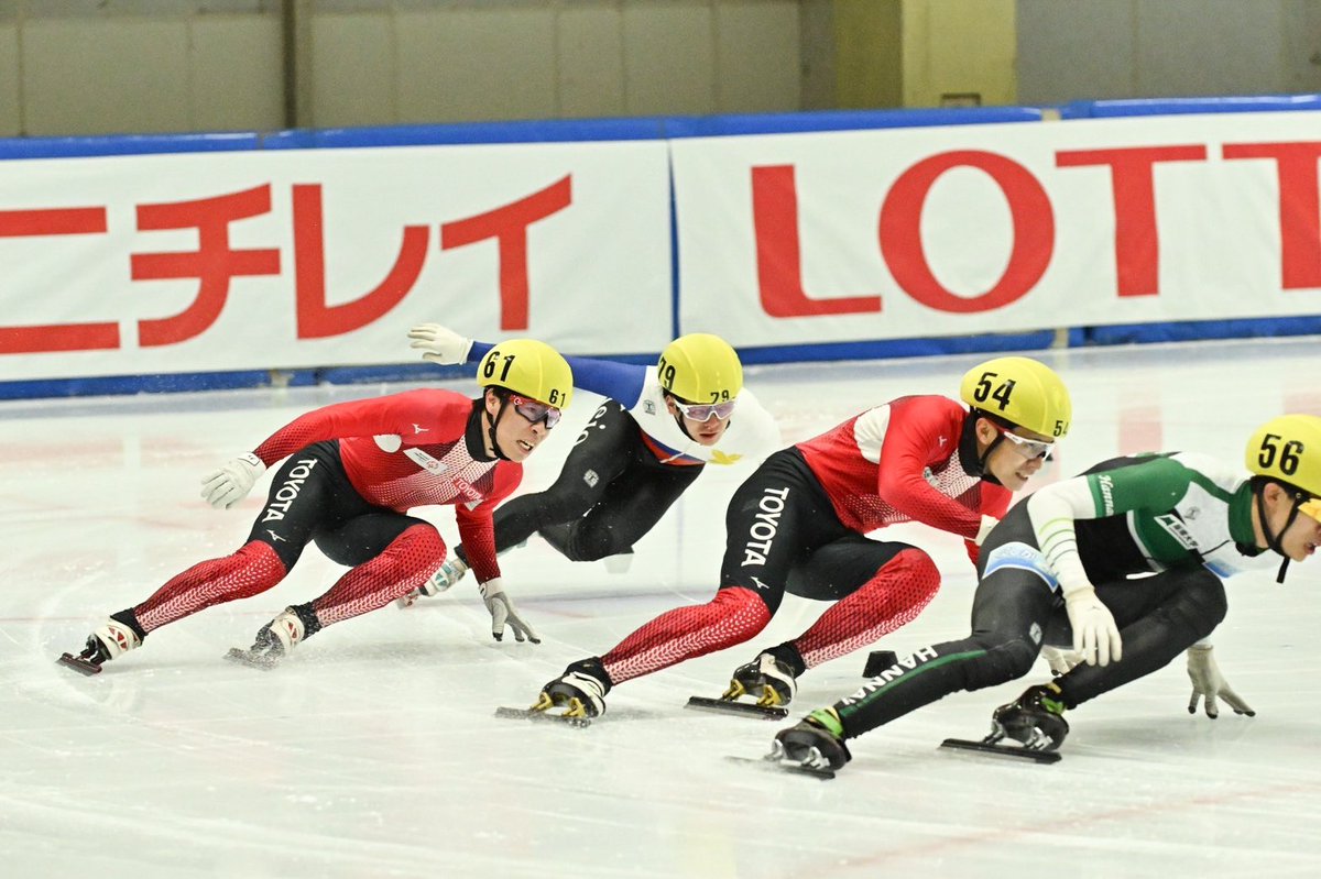 tmc_shorttrack's tweet photo. 今日も頑張っていきましょう🔥
▼YouTube配信はこちら
https://t.co/iAxLGxRQo3

#全日本選手権
#トヨタ自動車スケート部
#ショートトラックスピードスケート https://t.co/rRylUnC6Gr