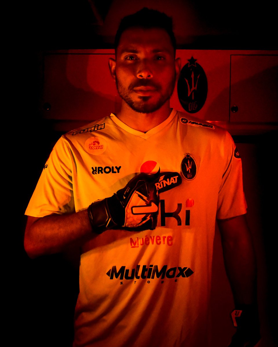 DvoLaGuaira's tweet photo. ¡A darlo todo, Eduardo! 💪🏽🔒

#SiempreNaranja #VamosLaGuaira 

📸: @FernandoOduber https://t.co/MHwoRj6NuD