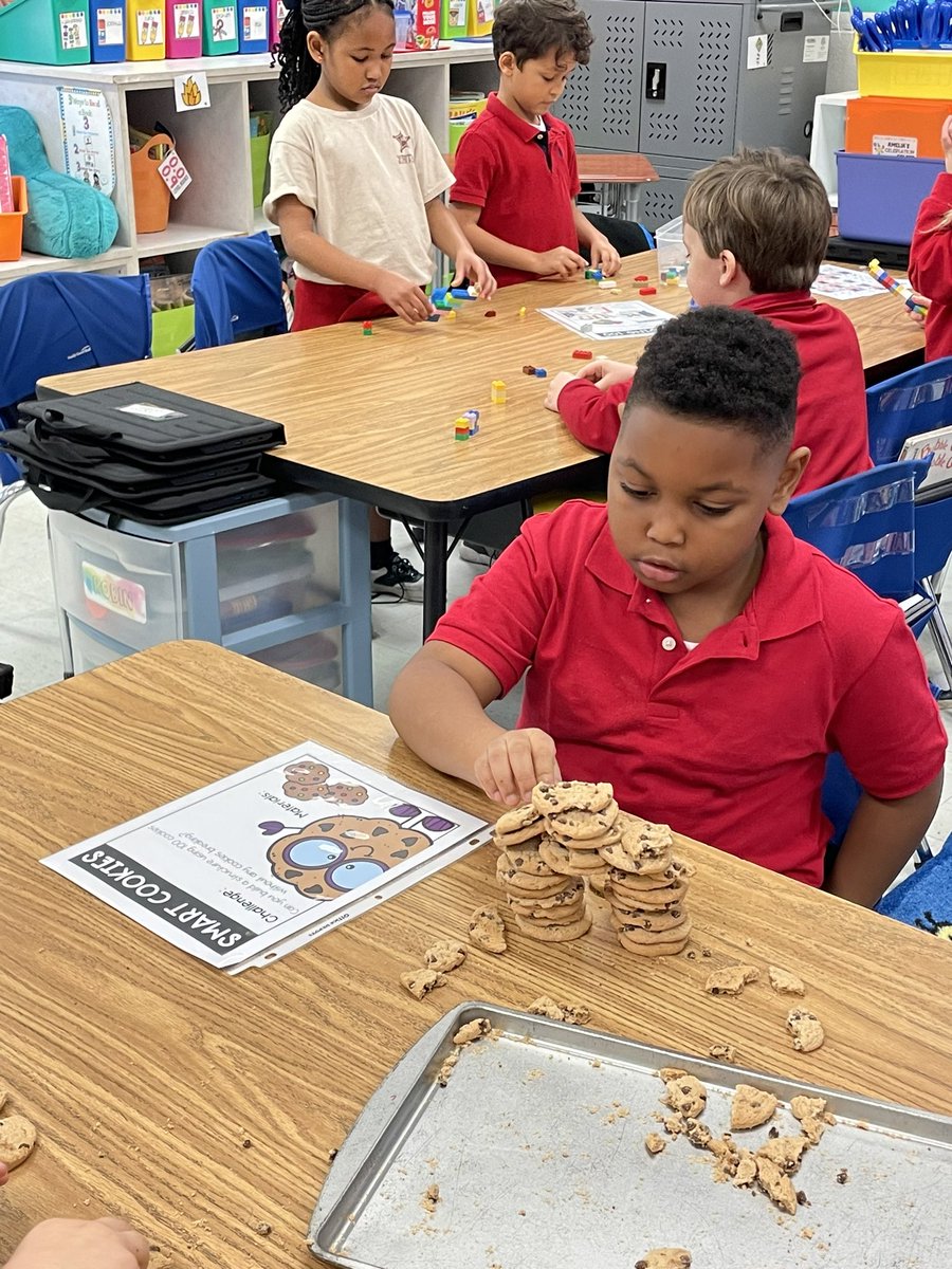 100 days in first grade! We had the best day!! #100thdayofschool <a href="/MaryBAustin/">Mary B. Austin Elementary</a>