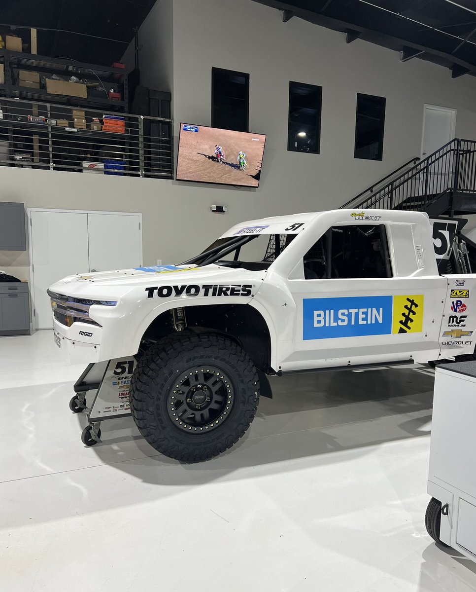 Ryan Beat tweet media