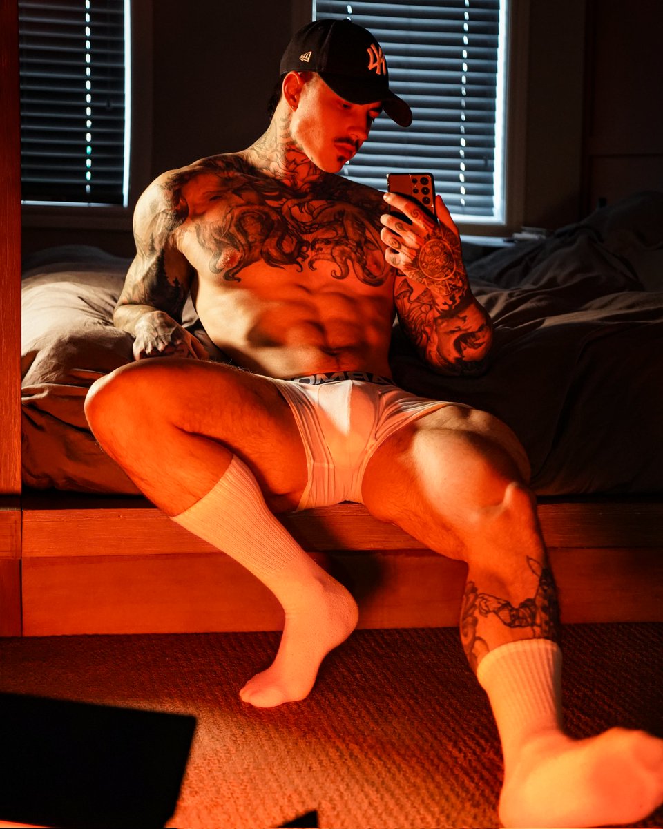 jakipz's tweet photo. I hope you're ready for our workout 🥵.. 
My NUDES 🔞👉 https://t.co/aIrzpyUgee https://t.co/6WyrmuSX0z
