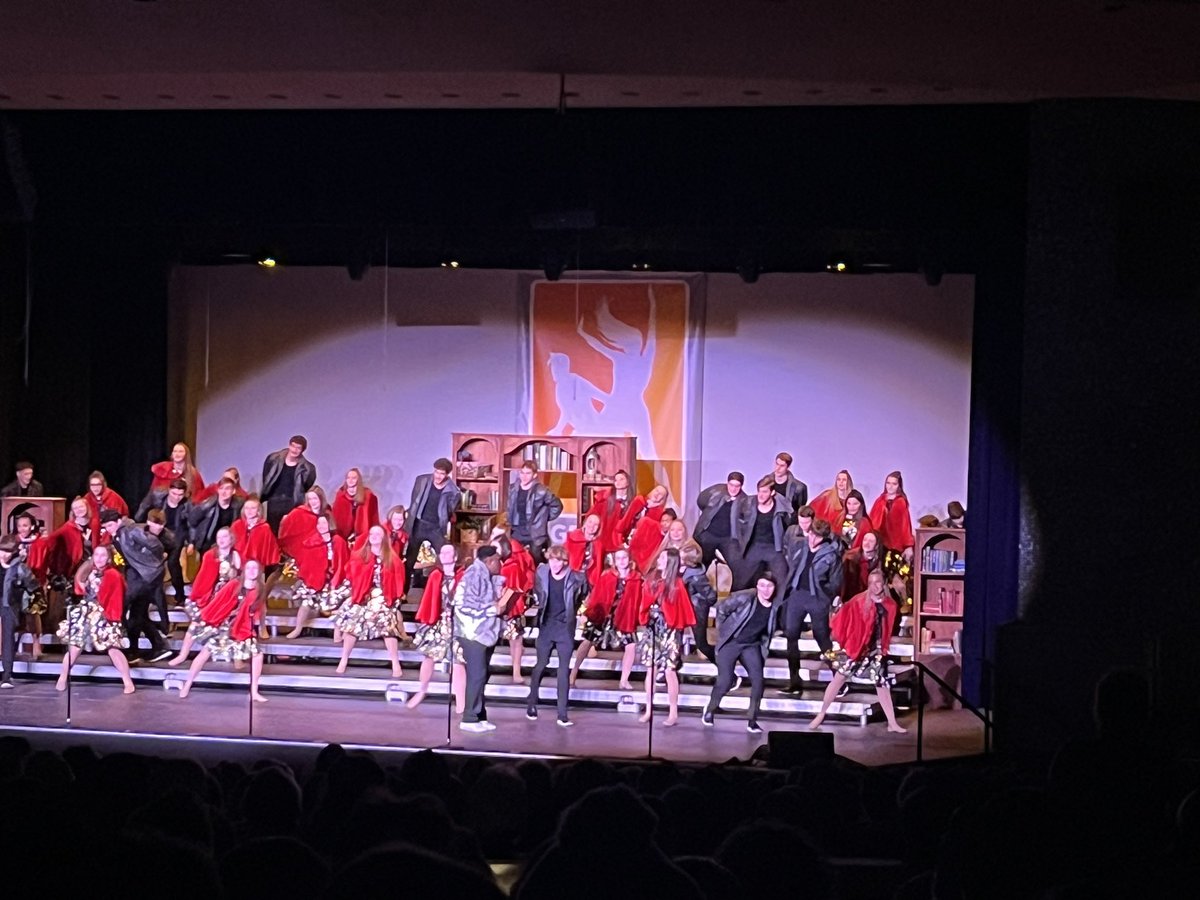 Unbelievable performance <a href="/14kgshowchoir/">14kgshowchoir</a>! Reese I’m so thankful you have a great principal that taught you how to dance! 😜 #ginwvikings