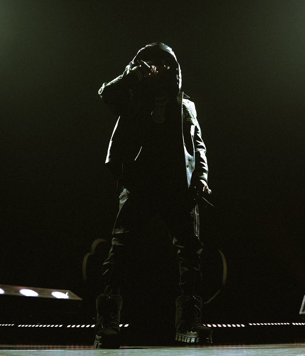 EyeOfXeno's tweet photo. Astronaut Status!! @1Future 

#ShotByXeno #Future https://t.co/qI3qYFtNBr