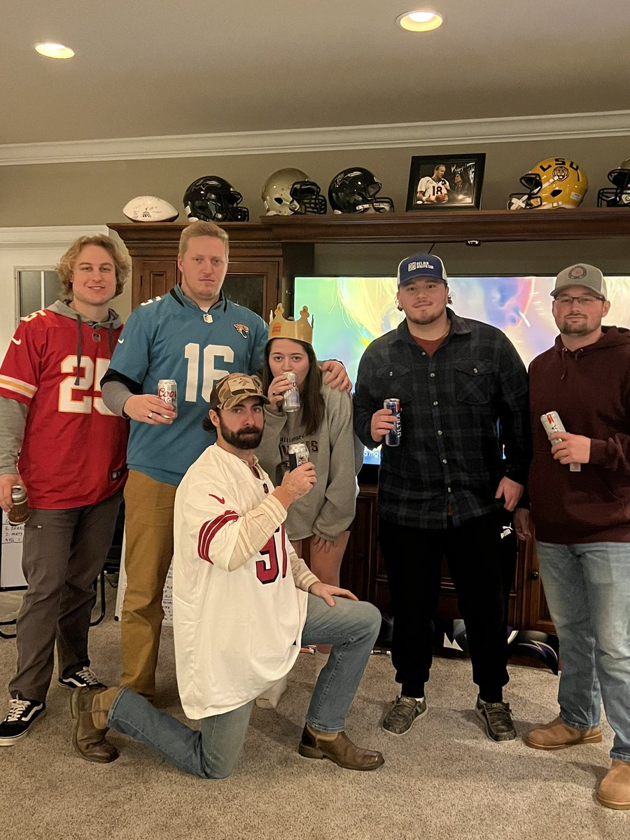 realMrTNF's tweet photo. 2023 DIVISIONAL ROUND DONNYBROOK WEEKEND CASE CHASE 2023 EXTRAVAGANZA 2023 https://t.co/pTjxvnN9Xb