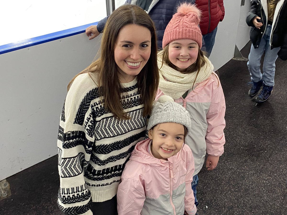 sceDCSD's tweet image. We love our PTO Family Skate Night @PTOSCE #OurSCEStory #Perseveranceinaction #SCEBetterTogether