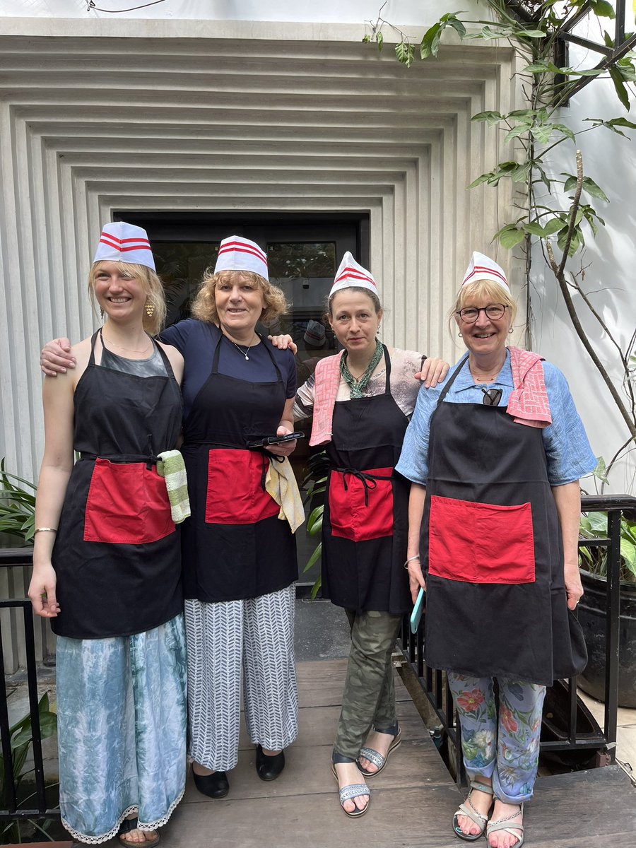 4th day of #CTRinCambodia tour exploring how colorful dyes and spices are useful in Cambodian dyeing and cooking <a href="/EuroWeb4/">EuroWeb</a>  <a href="/magalianb/">Dr Magali-An Berthon</a> <a href="/koebenhavns_uni/">Københavns Uni</a>