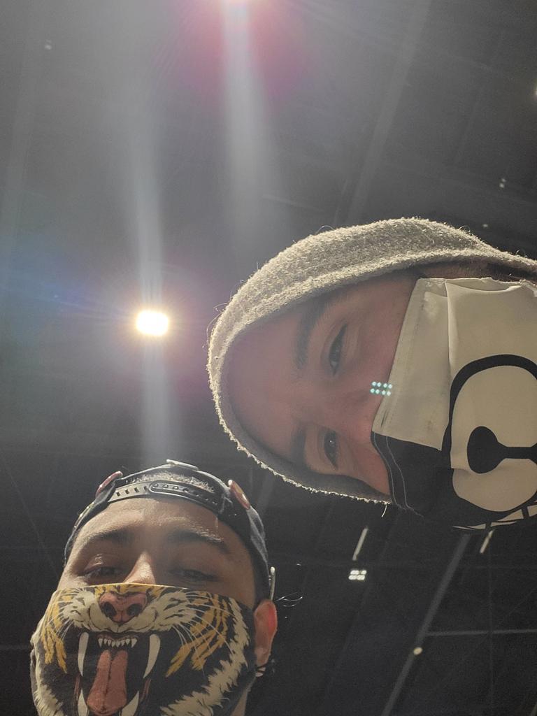 Drsmash64's tweet photo. I work with this man like every other week buy I met THE #IMETANOTHERONE https://t.co/QJCvUFjedS