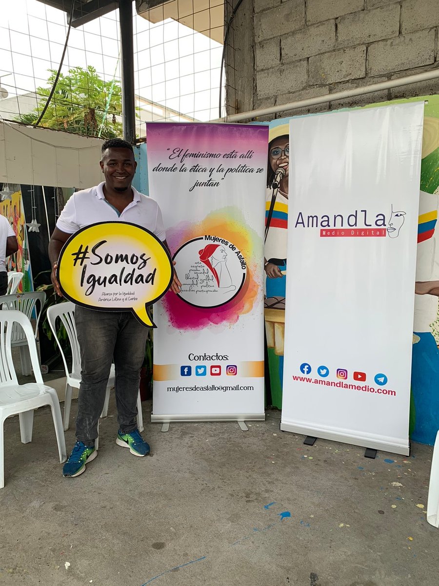 MujeresAsfalto's tweet photo. #TapaoConversao las juventudes de #Esmeraldas en un espacio de resistencia colaborativa. 
Las profundas brechas de desigualdad nos quita pensar en un futuro digno, hoy en una apuesta por cambiarlo nos juntamos. #ProtestaGlobal #QueLosRicosPaguen #TaxTheRich #ContraLaDesigualdad https://t.co/LVCYyQMhs6