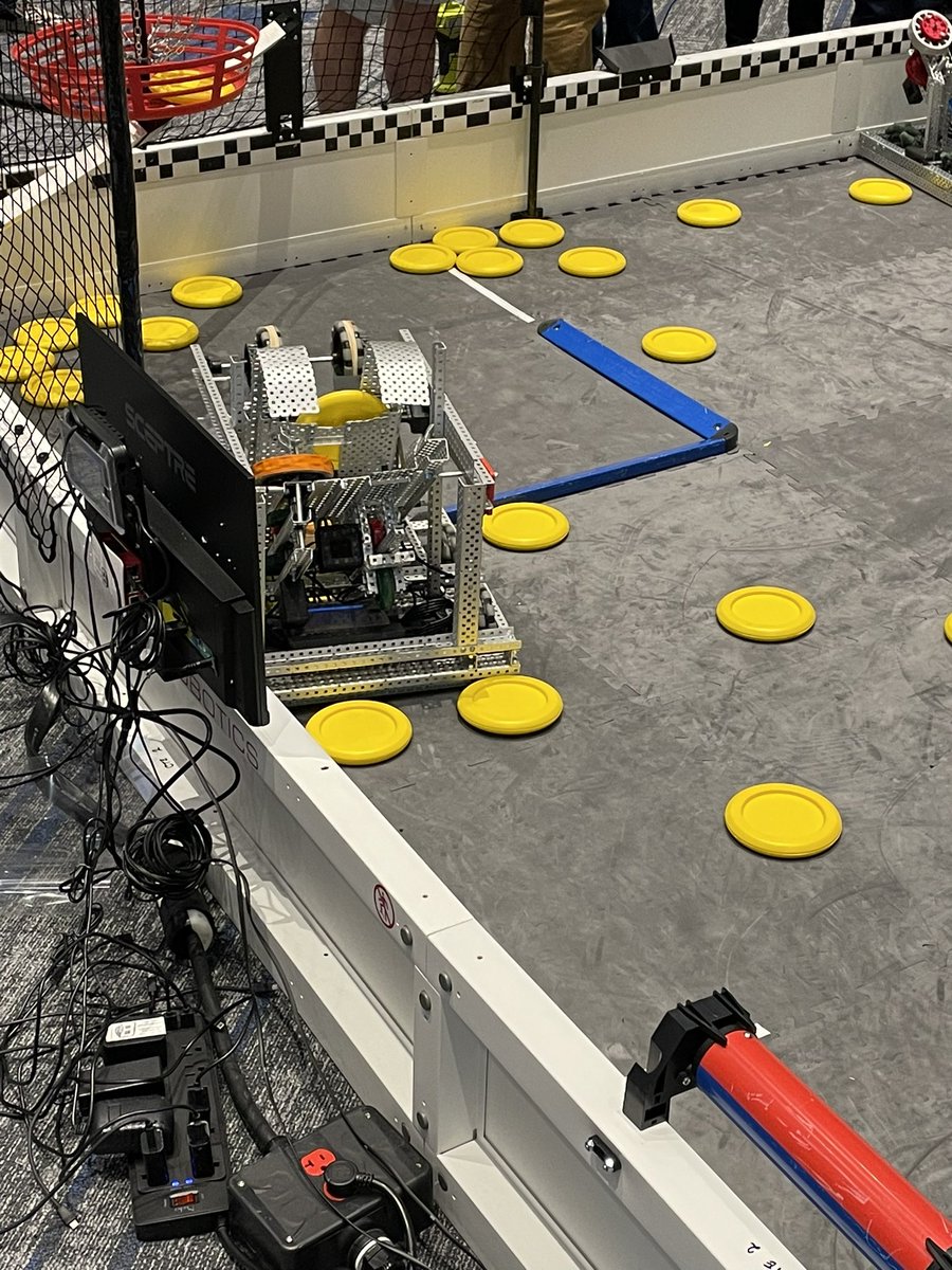 mark.williams@cfisd. tweet media