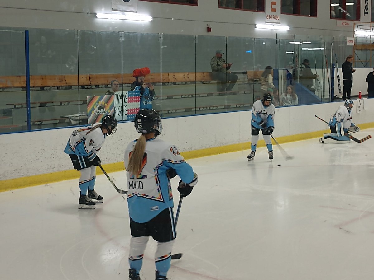 nicktiedo_251's tweet photo. Jerseys and signs are looking good tonight for Pride Night at #FortBeaut #GoBeauts https://t.co/GKRIOabEyt