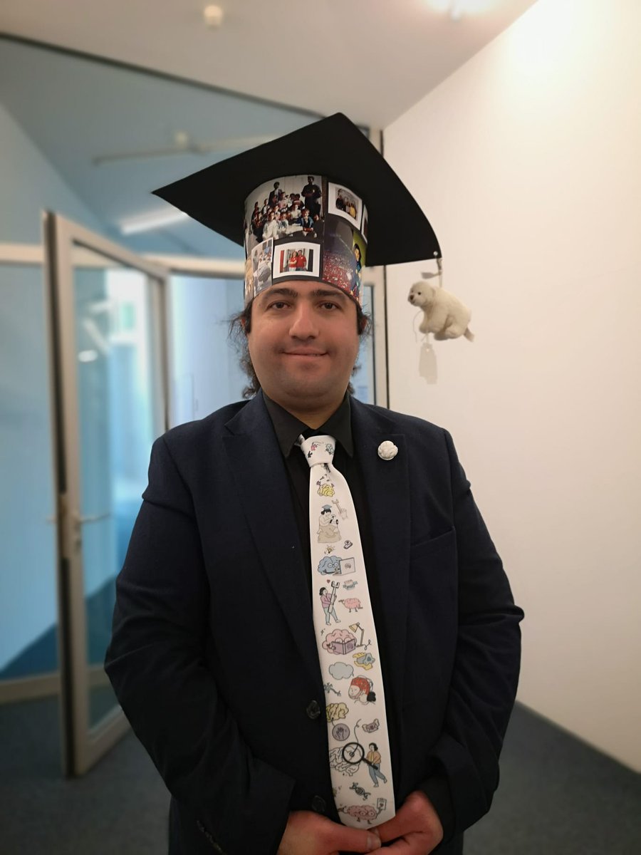 jahanian_amir's tweet photo. Huge appreciation to @BenGodde @ComIntDK @felix_putze &amp;SPP @theactiveself for all supervision &amp; support during my beautiful PhD journey &amp;to the fantastic committee @LukeMillerNeuro @mattlongo &amp; Prof. Song Yan. I'm super excited &amp; ready to start my new career with @NeuroKayser 😍 https://t.co/9wNF2AJMpZ