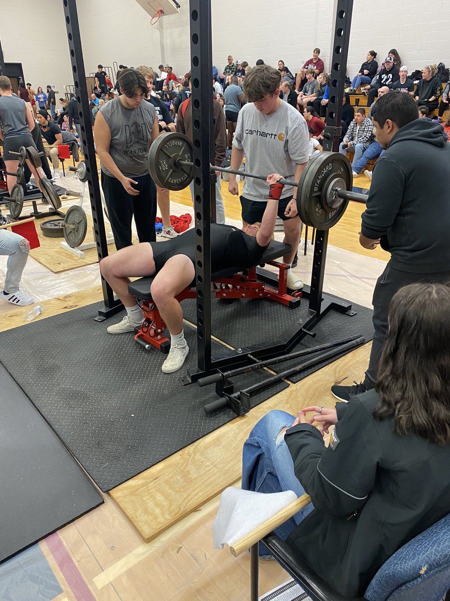 Great finishes by both Girls and Boys Powerlifting teams today! 🥇for Girls and 🥈for Boys #SicEmTigers