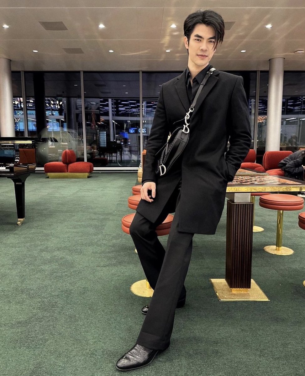 เป็นเช้าที่สดใสมากๆ ค่ะ แง๊!!!!!!!! <a href="/milephakphum/">mile phakphum</a> #MilePhakphum