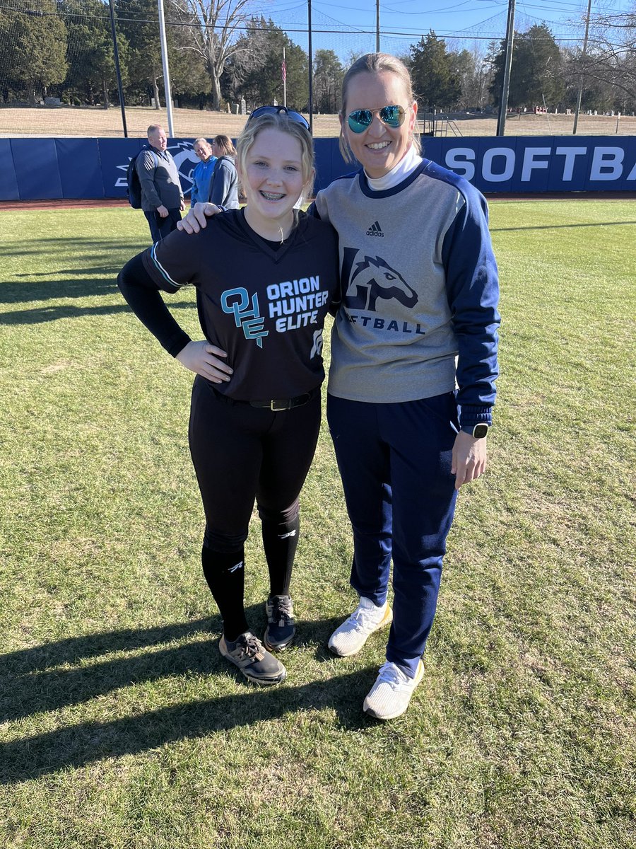 AubMitchell2026's tweet photo. I had such a blast @LongwoodSB camp today. You could never ask for a better staff and players to run a camp. I can’t wait to go up to the farm and catch a few games this season!!! @DrCoachBrown5 @JesseDreswick @sophia_knock3 https://t.co/JsUAEczody