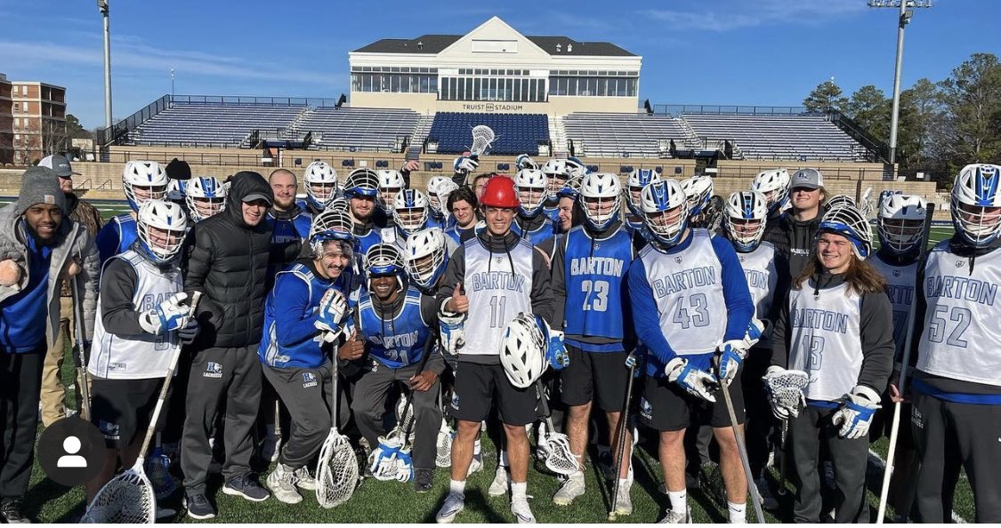 fvlax's tweet photo. Nice job by some DOGS  @barton_menslax this 1st week of classes and practice.. making the team better. 
@ParkerShoun (NC) and TX Jace Mitchell earning 🥩 and #AKC KennelClub badge- Dinner from Seniors

(Va) Zander Grimes with hardhat award 👷‍♂️
@MillbrookMenLax https://t.co/Aeu0aYF6ue