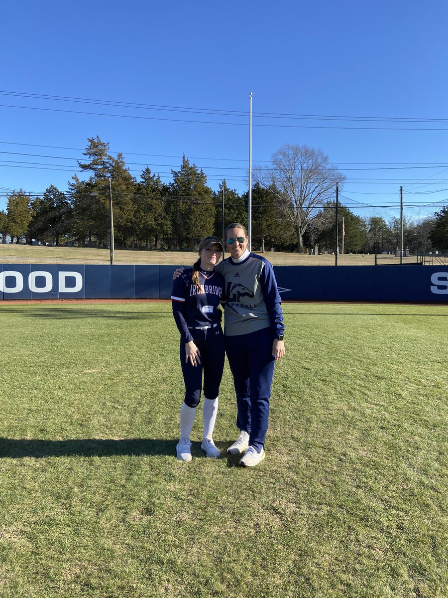 thiggins2024's tweet photo. Turned out to be a beautiful day to spend on #TheFarm !!! Thank you to the amazing players who led us through the day and the coaches for their feedback! Can’t wait to be back soon! #HorsePower @LongwoodSB @DrCoachBrown5 @JesseDreswick https://t.co/lxvqlba86M