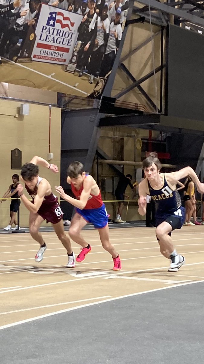 A few of Beacon Track’s other award winning pictures from this afternoon. (If we get an early release on Monday, I’m providing these extra action photos to review so you won’t get bored…) 😁