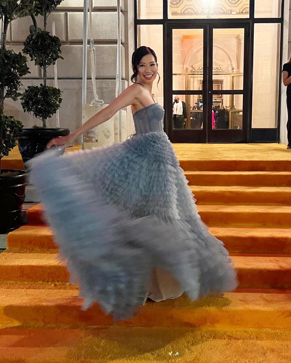 Betty Yu tweet media