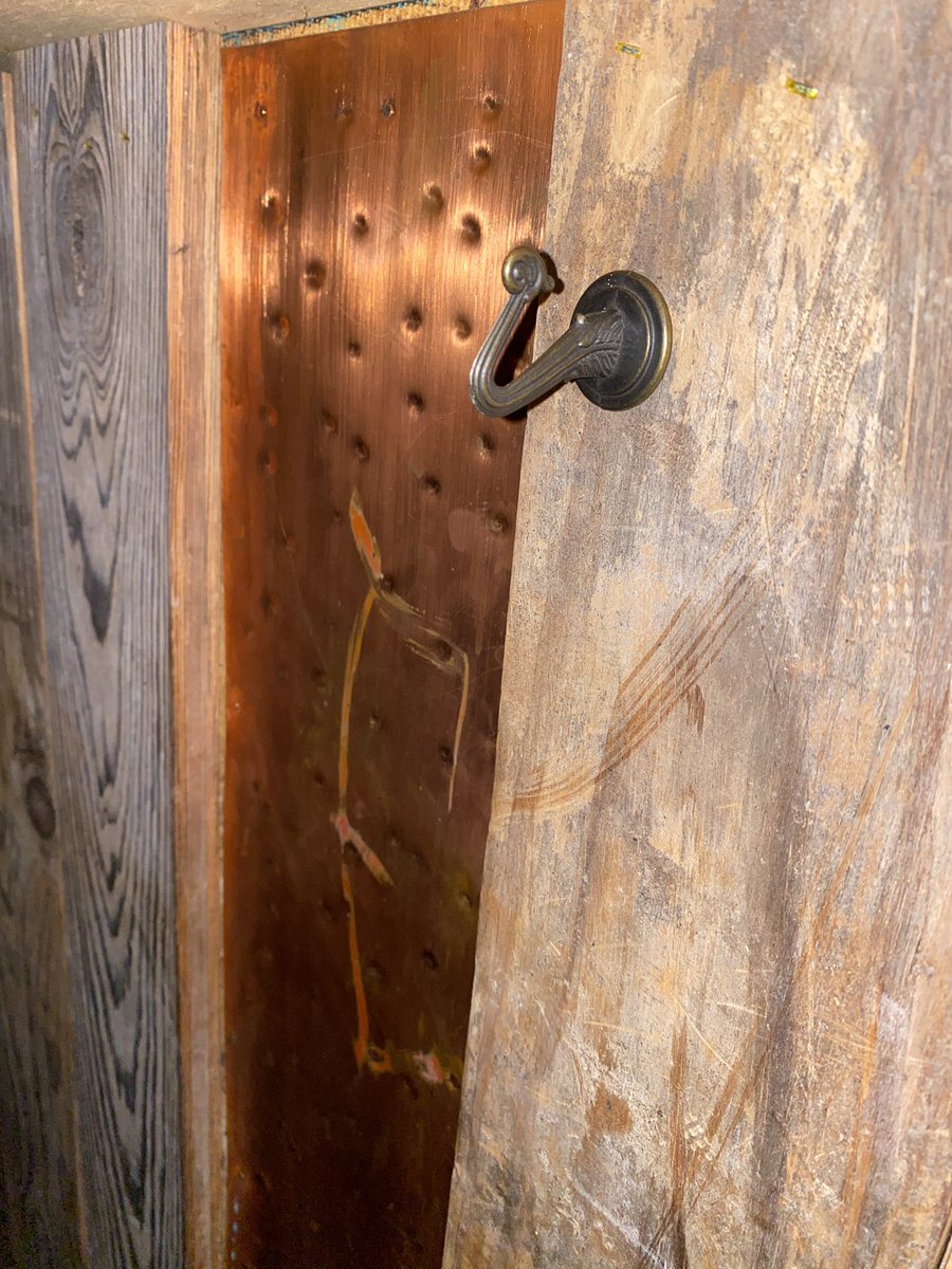 Simple things that make me happy, hooks under a bar. I can hang my jacket when wearing one and ladies can keep their purses off the bar. 😁#CustomerService #hooks #underbarhooks #jacket #purse <a href="/YelpStLouis/">Yelp St. Louis</a> @the618guy