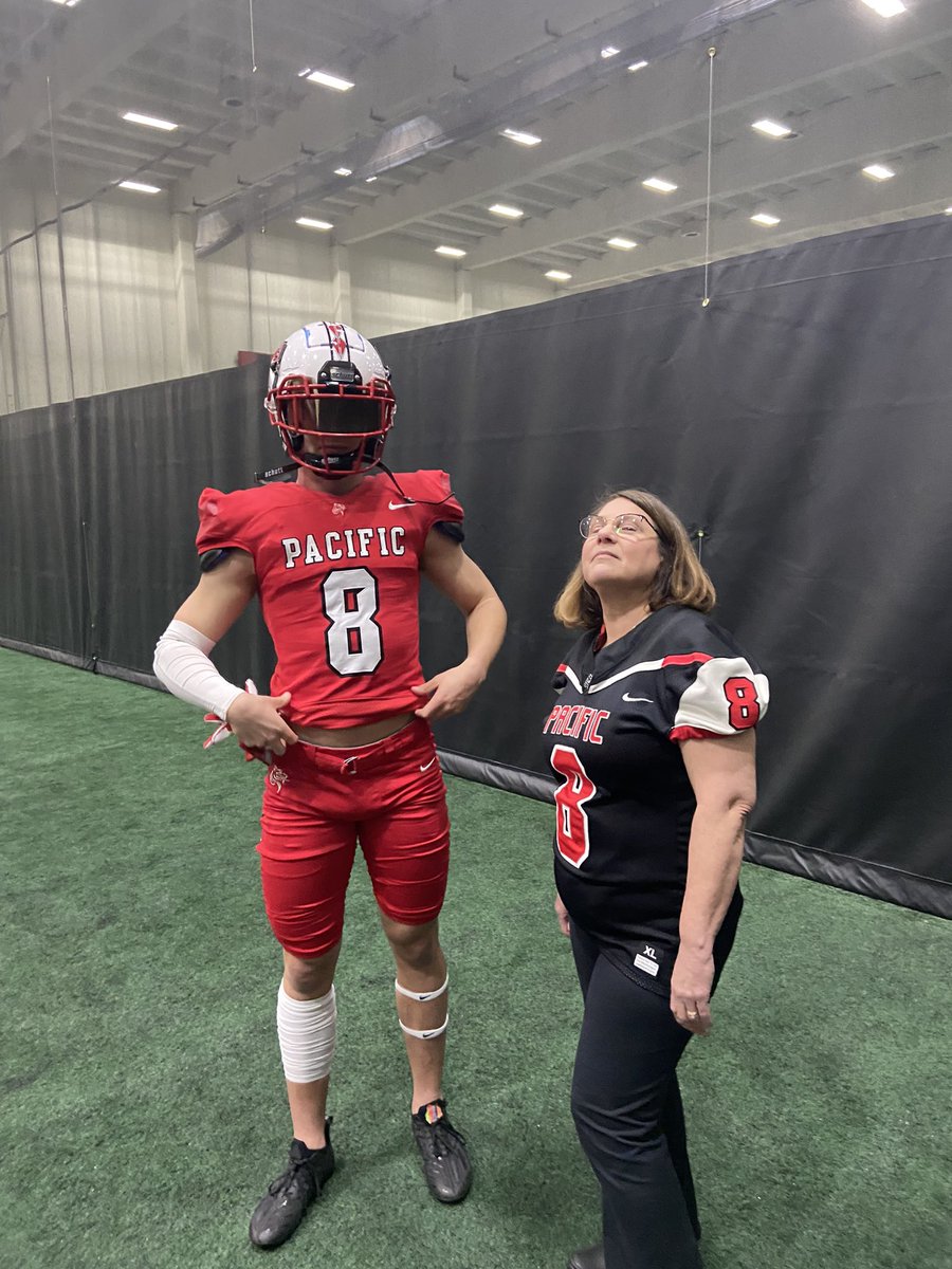 Thank you for taking such great care of us. Your team and staff were fantastic hosts. Can’t wait to see pics from the photo shoot. Prob best part for mama. <a href="/Boxer_Football/">Pacific Football</a> <a href="/CoachIosefa/">jordan iosefa</a> <a href="/Coach_Gilgan/">Lukkes Gilgan</a> <a href="/CoachFalc/">Ian Falconer</a> <a href="/CoachJCraft/">Coach Jim Craft</a> <a href="/coachflory/">Coach Flory CSCS</a>