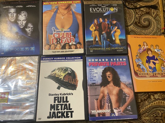 What should I watch tonight? https://t.co/W6jKfwd360