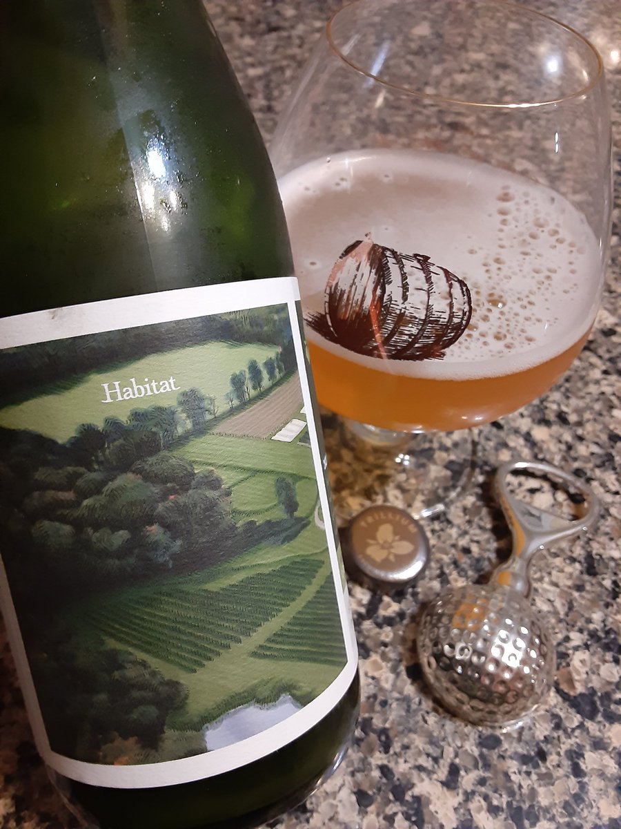 ASFreed's tweet photo. Another great bottle from Trillium. 

#craftbeer #craftbottles #properglassware 

@badhopper @ManvsAle @RealBMaxwell @madrivertoaster @juggbigt @Just4BeerLovers @david_fuz @timmytckr @JonMontag @MartynMcIntosh @lMinglewoodl @SMem1971 @cellmavin @Fiocho https://t.co/6M6v3n3Zdn