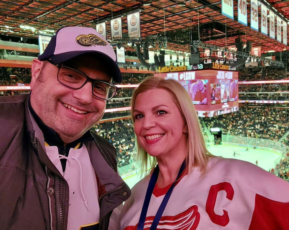 JEtheGeek's tweet photo. U-M night! 

#LGRW 
#GoBlue 〽️ https://t.co/OSAokJtq6H