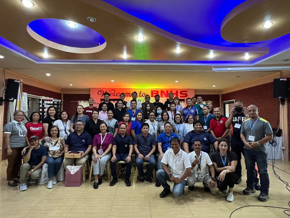 OCD10NorMin's tweet photo. OCD 10 provided technical assistance to LGU Malaybalay City, Bukidnon in the conduct of their Emergency Operations Center Training held on January 18-20, 2023 at Liberato P. Tortola function hall, Bukidnon National High School, Malaybalay City.
#ResilientNorMin #ResiliencePH https://t.co/3OR2KmzzUJ