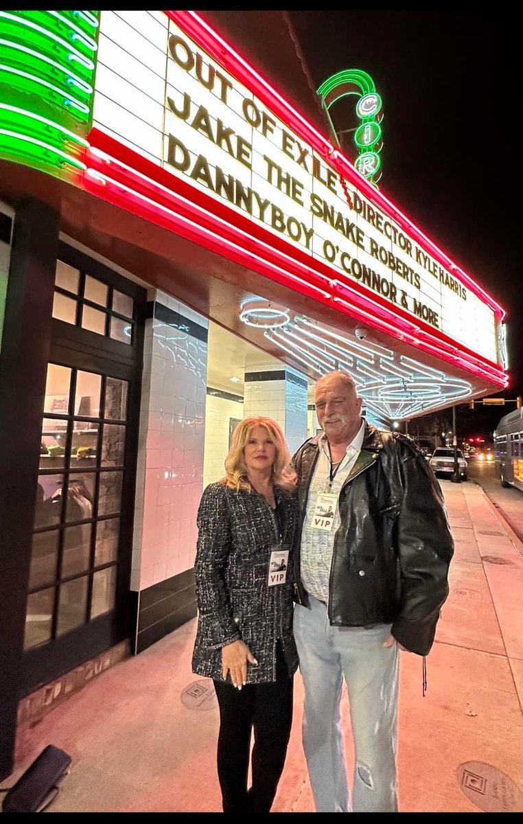 JakeSnakeDDT's tweet image. The perfect date last night at @circlecinema with my lovely wife Cheryl!

#OutOfExile is MUST SEE!