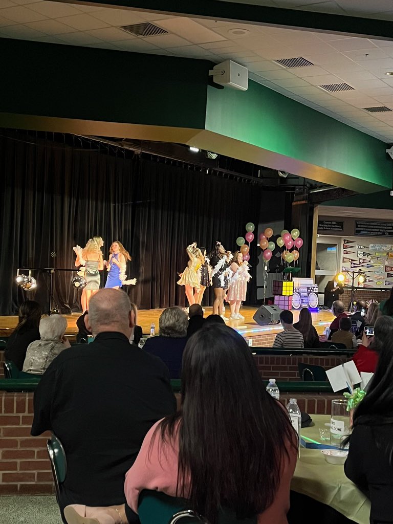 cantonhs's tweet photo. Fun evening with awesome performances &amp; dinner by CHS Choir!  #EaglePride https://t.co/bJatHlHWU2