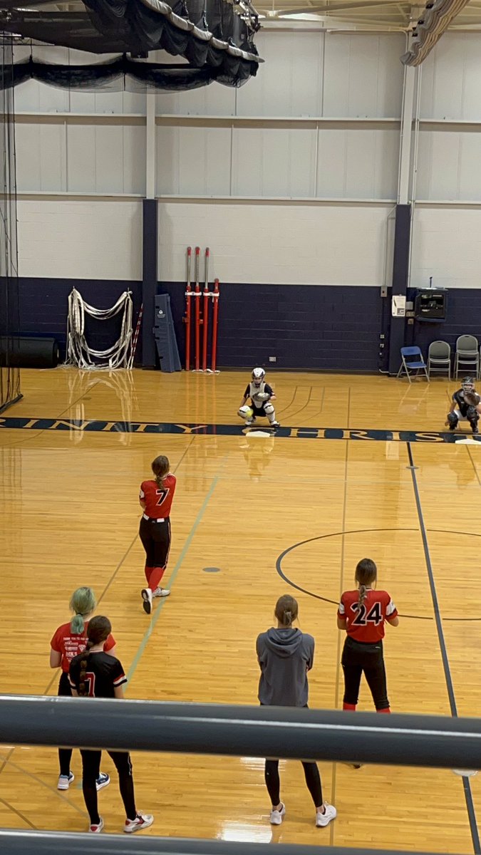 MoJoRo2026's tweet photo. Thank you Coach @afazzari03 to your staff and team, especially our own @maddymcintyre00, for a great @trollssoftball camp today. I’m excited to work on the new drills we learned. It was an outstanding experience. #buildtheark #bringthereign https://t.co/059AT9Cuir