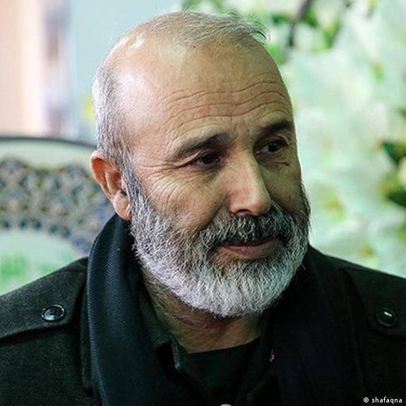 محمدرضا فلاح‌زاده جانشین فرمانده نیروی قدس سپاه اصفهان : 
اگر مقام معظم رهبری دستور دهند آمریکا را با خاک یکسان میکنیم …..

✍️آخرین کسی که ادعا کرده بود که بیخ گوش امریکا هستیم تبدیل به کتلت شد . حالا فکراتونو بکنید و مواد مصرفی خالص تونو کمترکنید
#جاویدشاه 
#من_وکالت_میدم