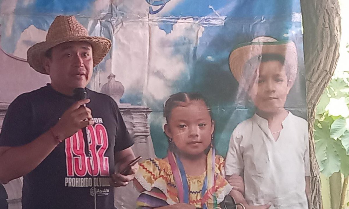 rbsamuel's tweet photo. A 91 años de la brutal masacre contra pueblos originarios del occidente de #ElSalvador,  las nuevas generaciones rinden homenaje a los más de 30,000 mártires de esa macabra acción de la dictadura que estremeció al mundo un 22 de enero de 1932. https://t.co/7p3m82OVPi