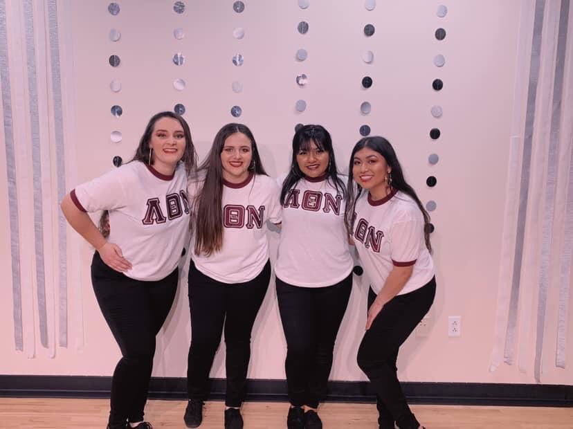 UnAbatedUpsilon's tweet photo. This evening we are wishing our lovely Enchanting Epsilon Class a happy Lambdaversary! ❤️ 

Epsilon Class 🌹:
#1 Heather ‘KheyaΛi’ Baird
#2 Brenda ‘Amellali’ Herrera
#3 Luz ‘Citalmina’ Martinez
#4 Evelyn ‘KaΛinda’ Espinoza-Leyva https://t.co/a9jFeGdrKF