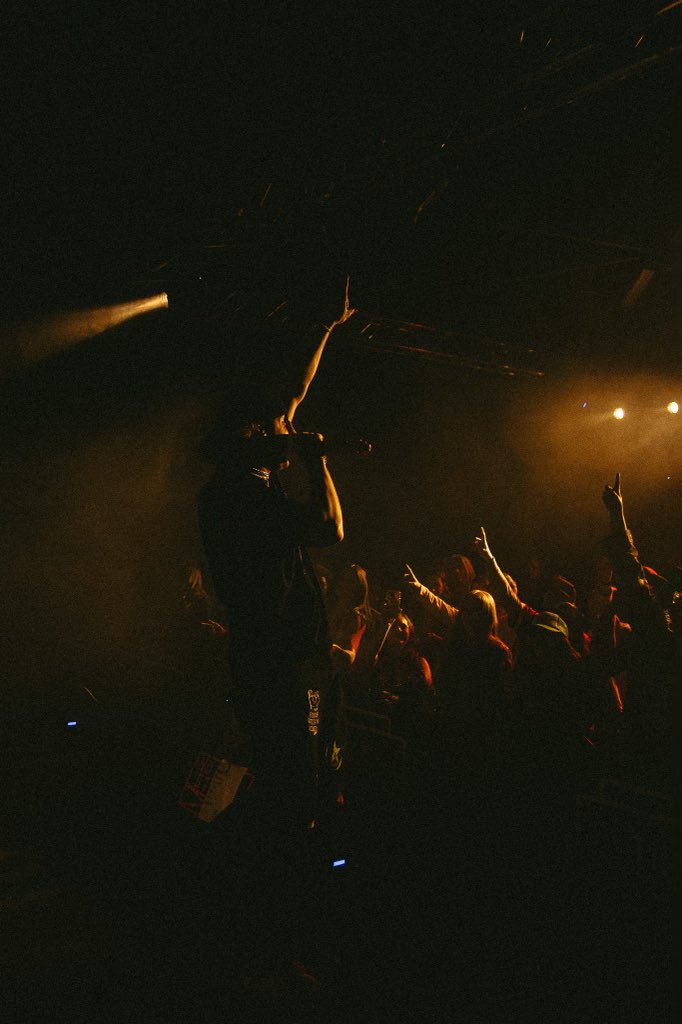 Thank Q Las Vegas!❤️

I love you more &amp; more everytime I get to see you, I appreciate you all endlessly. You make this shit worth while. Just know the love is beyond mutual. I'll see you all again soon, until next time.

New Music 1.27🚭

Presave Here:

quinnayers.com