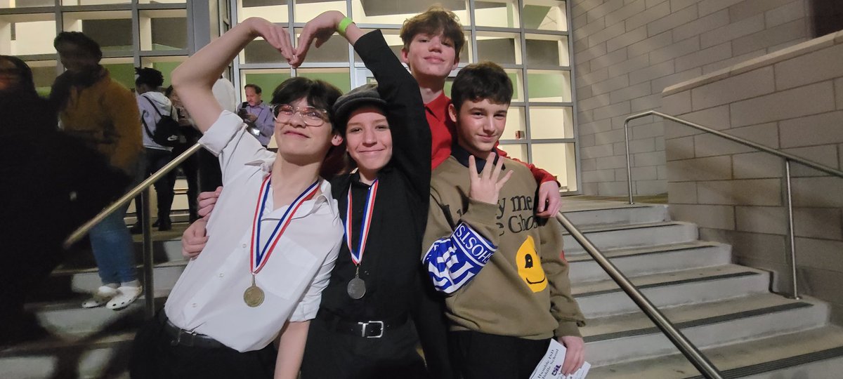 TheatreMaakeWMS's tweet photo. Advanced to District! Best  Actress,  Best Tech Crew, &amp; 5 other awards! So proud of these amazing students! @HumbleISD @HumbleISD_WMS @Moye_Education @Pineda_AP_WMS @jokeeffeox @MoliverMediaSp @broadwayCTE @WmsDC2023 https://t.co/5TPZyLZdnG