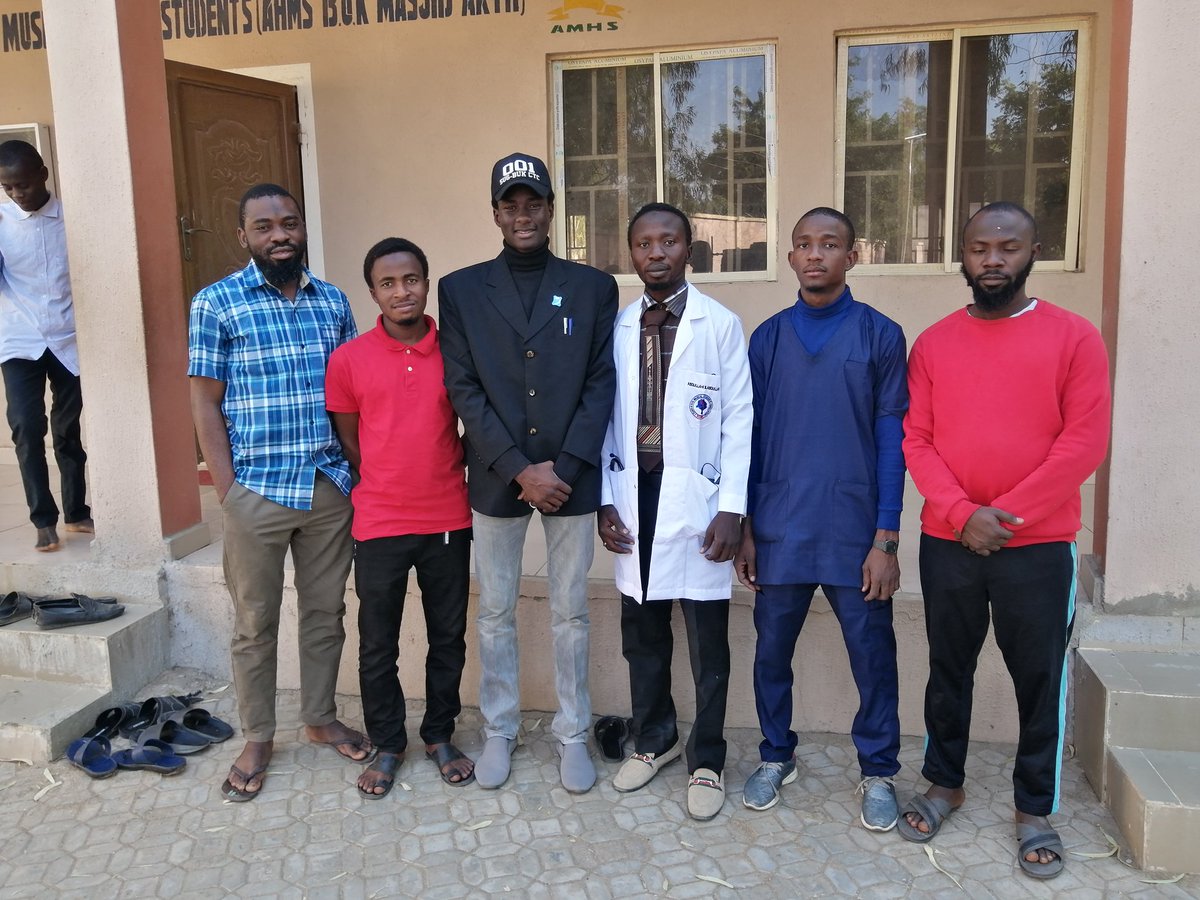 3eexauwal's tweet photo. SUG-BUK CTC Refurbishes Students' Common Rooms, Provide 120 Dustbins across Campuses

The SUG CTC under the leadership of Comr. Nadabo has refurbished students' common rooms across the campuses with a view to providing additional recreation for students of the University. https://t.co/fbgXEMpviZ