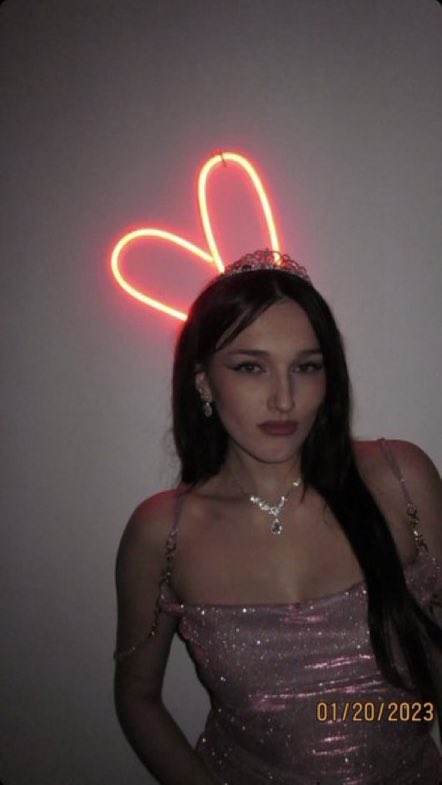 rubymaethinker's tweet image. rubymae on film 🫶