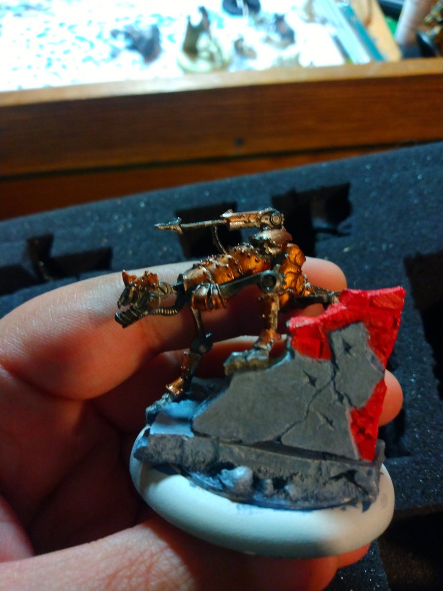 VSoapboxx's tweet photo. Guys. Guys. The box deep dive unearthed Malifaux bots I painted waaay back in first edition! These used to be mine! Eeeee! #malifaux #fromthebox #miniatures #miniaturepainting https://t.co/jCqVK705Uz