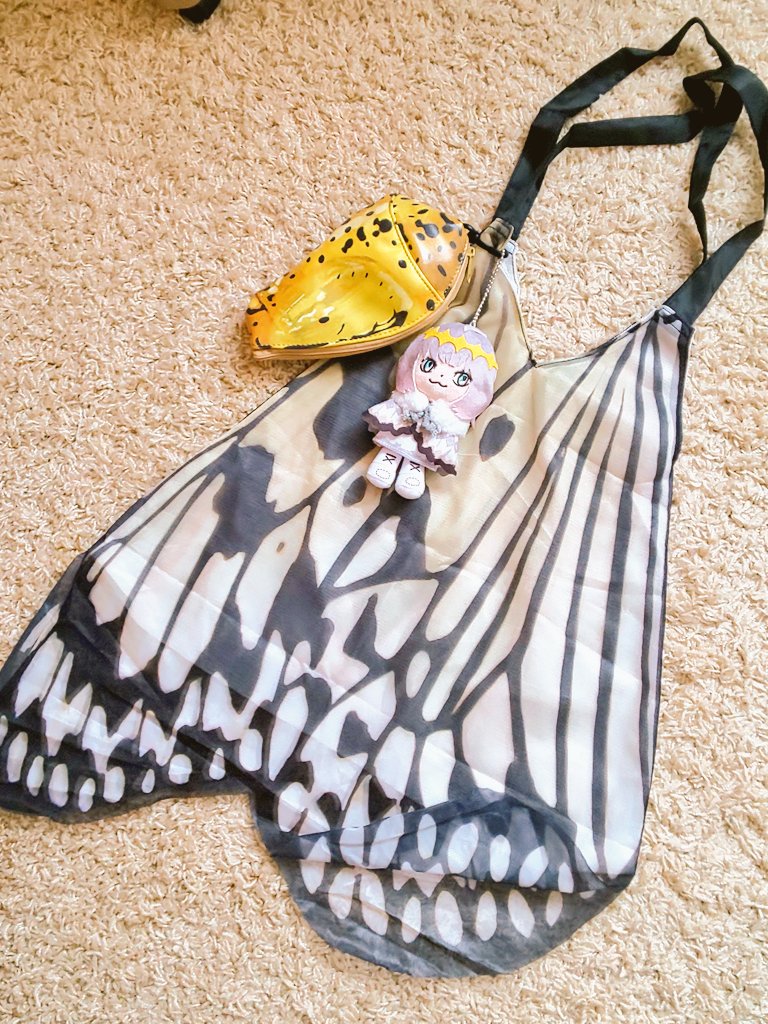 オベロン(Fate) 「オベロンには別のバッグ用意してあるから。君のためにわざわざ買っておいたんだよ? 」|はきょてんのイラスト