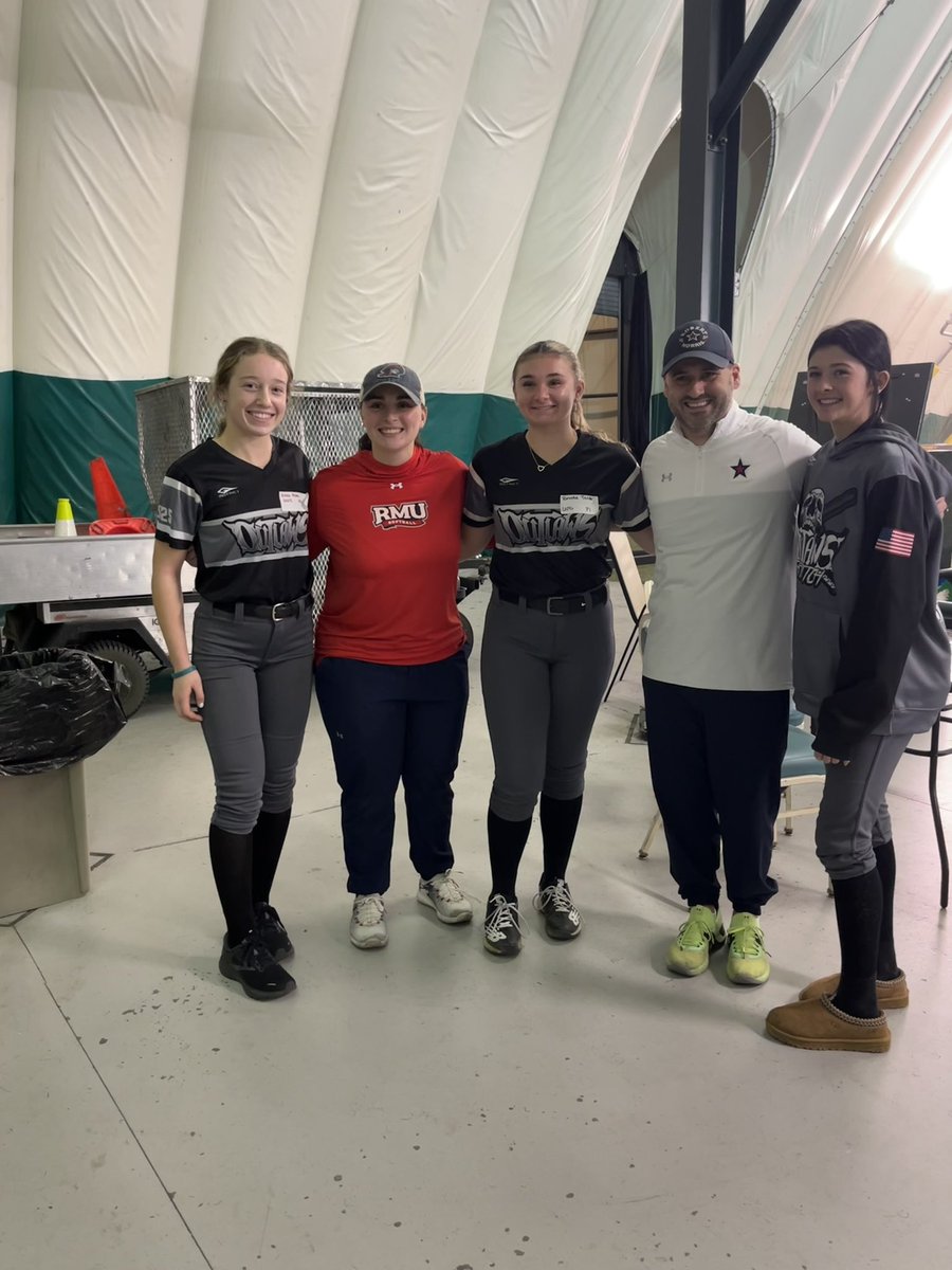 I had a great time <a href="/RMUSoftball/">RMU Softball</a> live hitting and pitching clinic today with some of my <a href="/Outlaws07Quinn/">Ohio Outlaws 18u - Quinn</a> teammates <a href="/brooketatar/">Brooke Tatar</a> <a href="/MyliePistorius/">Mylie Pistorius</a>!! It’s always so fun with <a href="/CoachJexx_RMU/">Coach Jexx</a>, <a href="/coachbonnie36/">Coach Bonnie</a>, <a href="/24srs_/">samantha santillo</a>, and their team!! Thank you so much coaches!