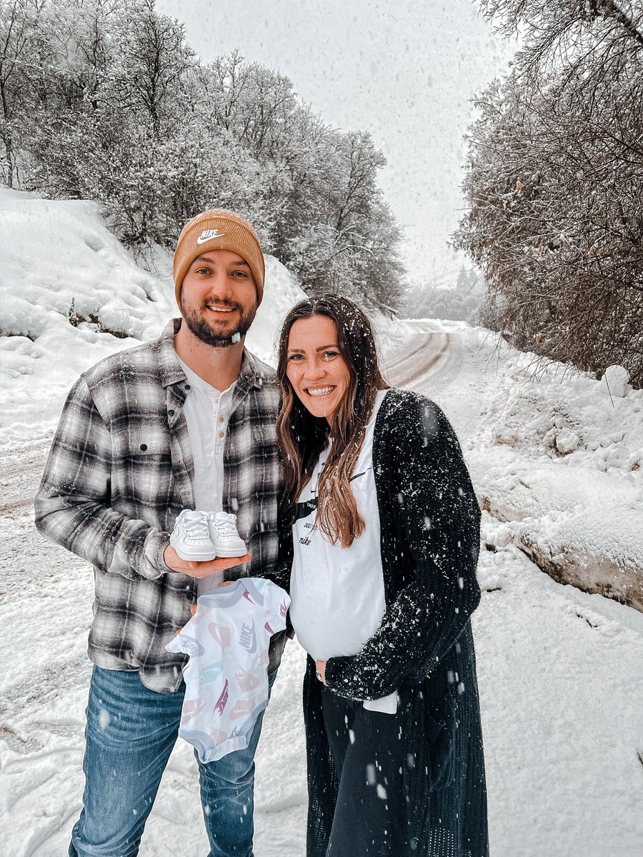 sponsor us <a href="/nike/">Nike</a>! ✨

can’t wait to meet baby girl! 💕 37 weeks.