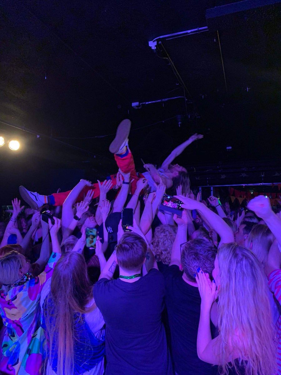 Takk. Fyrir. Okkur. Þetta var fokkings sturlað. 🙏🙏🙏🙏🙌❤️🧡❤️‍🔥