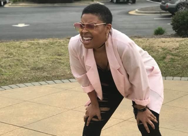 M1KEY16553371's tweet photo. : me staring at the horribly low quality trailer leak of The Little Mermaid for the 200th time and crying. #thelittlemermaid #thelittlemermaidliveaction https://t.co/2FXkZZmZSm