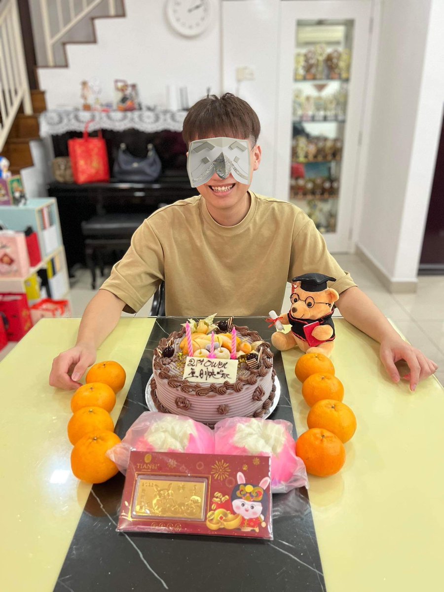 21st birthday on CNY Chor 1🥳🎂
<a href="/origamasks/">Origamasks ⭐️</a> <a href="/WonderPals/">WONDERPALS 🌱</a> 
#origamasks #wonderpals #birthdaygirl #CNY2023 #RABBIT2023 #NFTCommunity