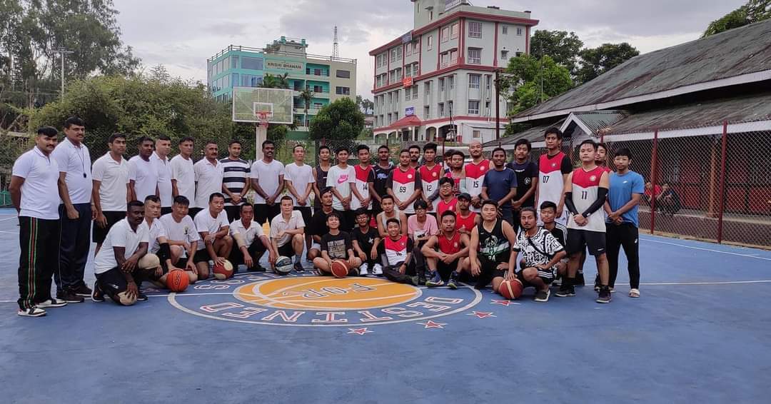 GorlosaNandita's tweet photo. One yr after the inauguration of the basketball court by
HCM @himantabiswa, we are thrilled to see the impact it has had on the community. Young people have formed basketball teams and even organized the first Trident Cup tournament! This is a testament to the power of sports. https://t.co/ShBfZjh3jP