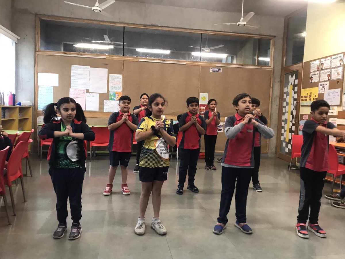 Priyanka_is's tweet photo. Grade 3 Students all geared for the #annualperformance after 2 years. All excited and ready to present their learning in creative way. #headsoff to their enthusiasm @FSSurat @pinkyshah21 @BhattTina https://t.co/Drl9OlR7Ng