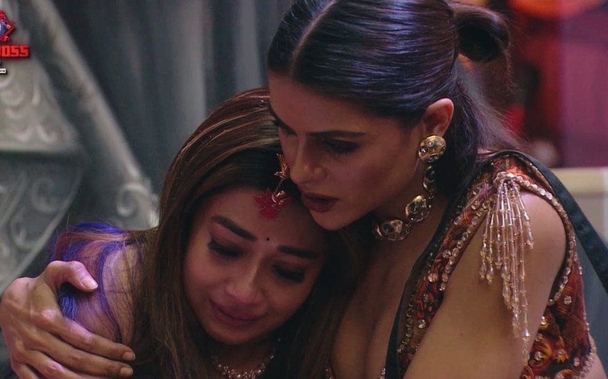 miss_craziest's tweet photo. Feeling bad for her @dutta_tinadutta #TinaDatta
Tina dutta spoke everything in a flow which she shouldn't have said in front of camera https://t.co/paqhJPT2ql